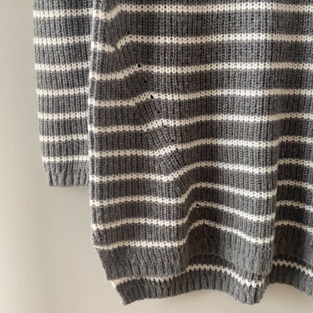 Merona Sweater - Size L - Picture 4 of 7